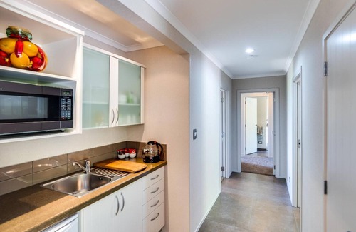 Eskdale Bed & Breakfast | Napier Bed & Breakfast Tequila Sunrise