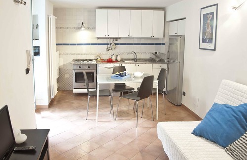 Chiaia Apartment | Napul'è Apartment