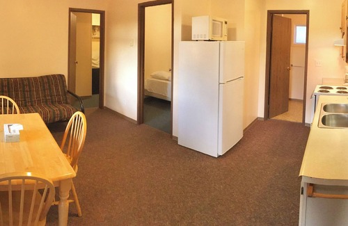 Okanagan-Similkameen Hotel | Naramata Centre