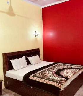 Faizabad Hotel | Narayan stay Guesthouse
