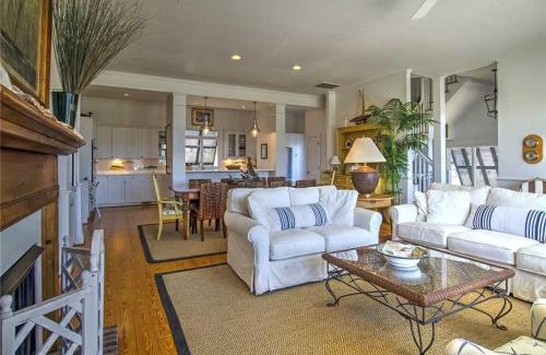 Atlantic Beach House | Nash Cottage home
