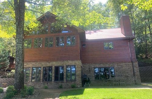 Minocqua House | Natalia's vacation cottage-Minocqua vacation- Wisconsin Vacation- House on lake