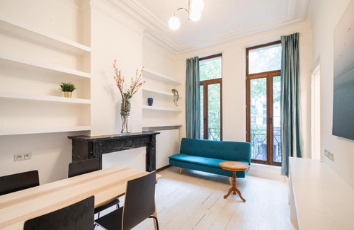 Sint-Andries Apartment | National Street Residence