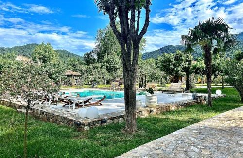Thasos Town Apartment | Natura Bungalows-Villa