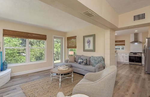 Marthas Vineyard Cottage | Nature, Comfort, and Calm – All at the Bayou’s Edge