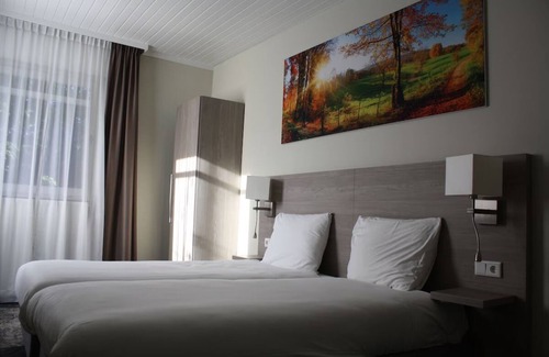 Geulhem Hotel | Nature Escape in Relaxing Room Near Museum aan het Vrijthof - 15 min drive