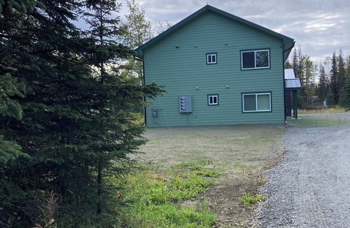 Kalifornsky Apartment | Nature lovers & fishermen’s paradise in Soldotna near Kenai River, Unit B.