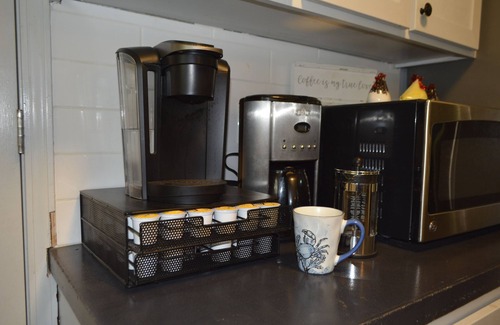 Winslow House | Nature & More! 160 Acres, Trails, Pond, Sleeps 12+