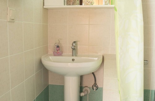 Karvelas Cottage | "Nature Oasis: Filanthi's Retreat in East Mani"