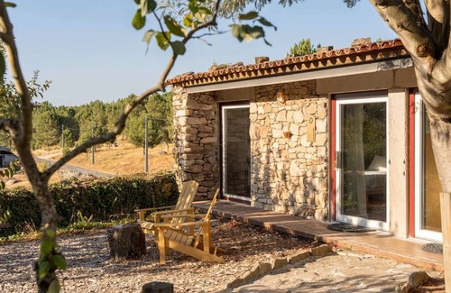 Moimenta da Beira Apartment | Nature Room at The Mill Retreat by Portugal Active