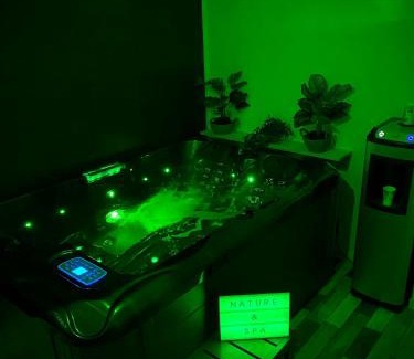 Barriere Saint Marc Apartment | Nature&Spa Appartement avec Jacuzzi & Sauna privé