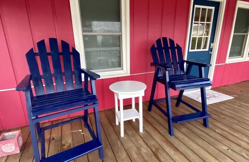 Long Beach House | Nauti Dreamz – 4BR Family Beach Retreat, Steps from Oak Island Shore!