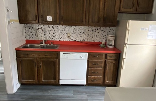 Hampton Apartment | Nautical Beach Resort