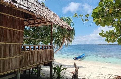 Raja Ampat House | Naviza Homestay
