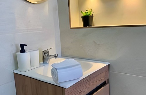 Cali Apartment | Nawi Apartaestudio con aire