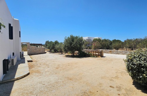 Naxos Villa | Naxos Waterfront Villa with A/C, pool (Jun-Oct) and panorama view.