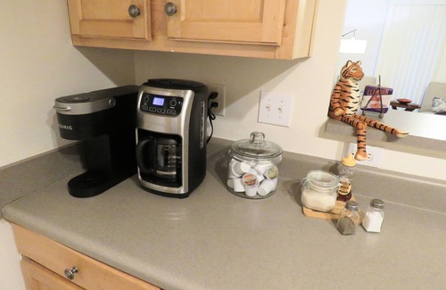 Keowee Condo | nClemson Villa-Best location 5 minutes from stadium!