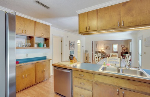 Edisto Island House | Near Edisto Beach State Park: Home w/Lanais!