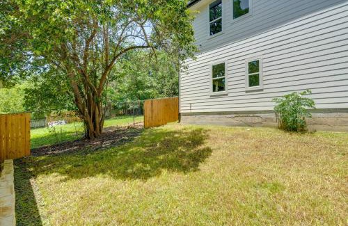 Rosewood House | Near Restaurants and Parks Home 3 Mi to Dtwn Austin