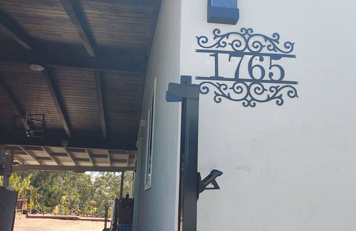 Ridgeview - Webster House | Near SD downtown. part of Main House/Separate Entrance
