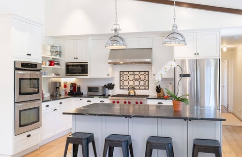 Santa Rosa House | Near Yet Far Away. Spacious Country Estate,: Pool, Spa, Bocce Ct - Sleeps 10