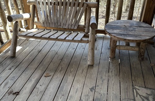 Huntsville House | Neaville House in the heart of the Ozark Wilderness