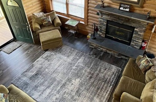 Christiansburg House | Neck of the Woods