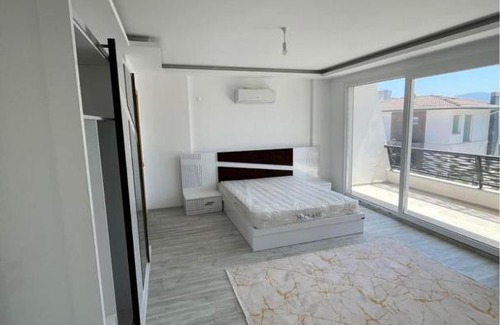 Kusadasi City Centre Apartment | Nesgrup apart Kuşadası