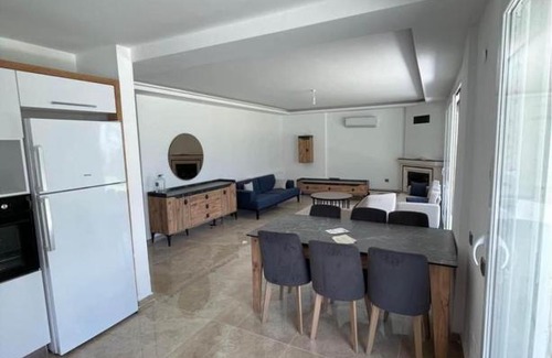 Kusadasi City Centre Apartment | Nesgrup apart Kuşadası