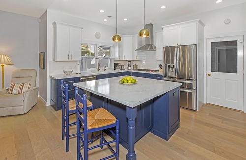 Toro Canyon House | Nestled in the Carpinteria foothills & only feet from the SB Polo & Racquet Club