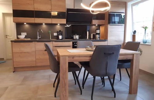 Greetsiel Apartment | Neue und Gemütliche Ferienwohnung in Zentraler Lage