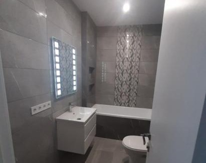 Kharkiv Apartment | New! ЛЮКС в новострое у метро Героев Труда, Караван