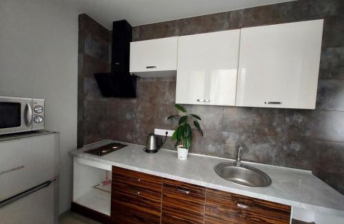 Kharkiv Apartment | New! ЛЮКС в новострое у метро Героев Труда, Караван