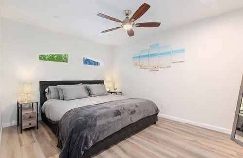 Campanil House | NEW 1 BD Sweet Hendry's Hideaway by the Beach – Hope Ranch!