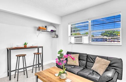 Royal Poinciana House | New 2 Bed Studio Close To Beach & Casino Ha04