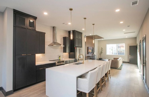 Madison House | New 3 Story Home Near Broadway