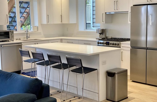 District of North Vancouver House | New above ground suite with large patio- Fully furnished,1 bedroom, sleeps 2