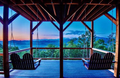 Gatlinburg - Pigeon Forge House | New Build Mimosa Sunrise