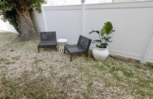 16th Street Heights House | NEW! Cabin in the Clouds ~ Easy Downtown Access w Parking!