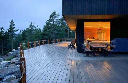 Risor House | New Cabin With Sea View In Risør