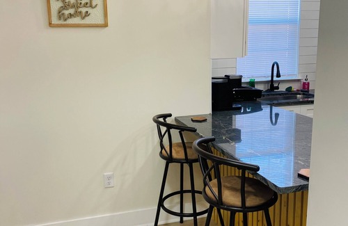 Chattanooga Apartment | New Cozy 1 bed 1 bath Duplex- Downtown Chattanooga