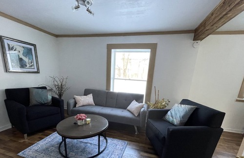 East Lansing House | NEW!! Cozy two bedroom house in East Lansing