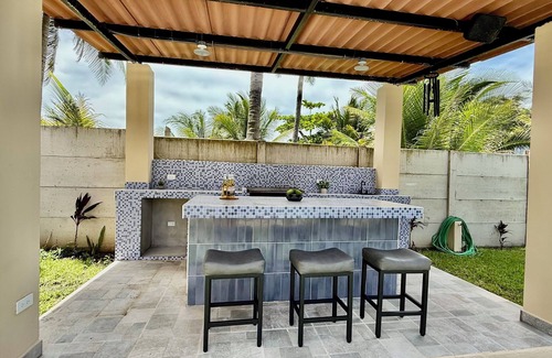 Playa San Diego House | New Custom Built Beach House - On Private Beach Playa Cangrejera
