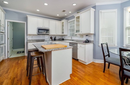 Duluth House | NEW! Duluth 4-Bedroom Home w/Heated Pool/HotTub