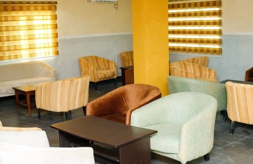 Umuahia Hotel | New Eastern Comfort Hotel Umuahia