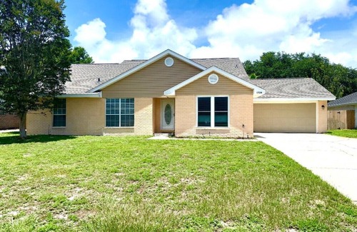 Gulf Breeze House | New! Gulf Breeze Getaway! private pool