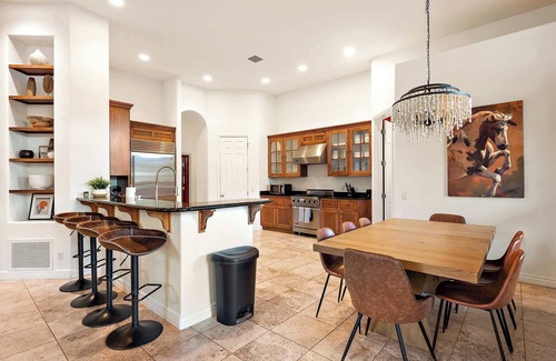 West Sedona House | NEW Heated Pool & Outdoor Fun: HotTub,Games & More