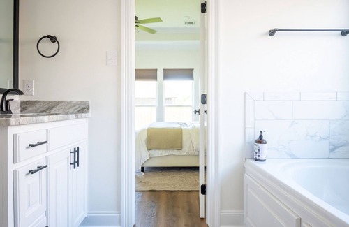 Gonzales House | New Home in Prime Location, between New Orleans & Baton Rouge