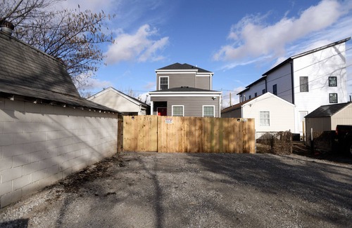 Louisville House | NEW HOME-Location! UofL, Churchill Downs, EXPO, Downtown, NULU