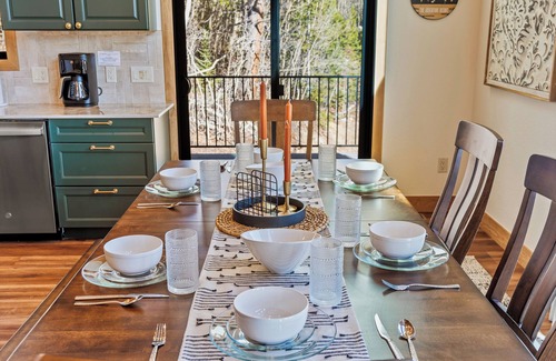 Alma Cabin | New Home with Hot Tub and Epic Views - Antler Ridge